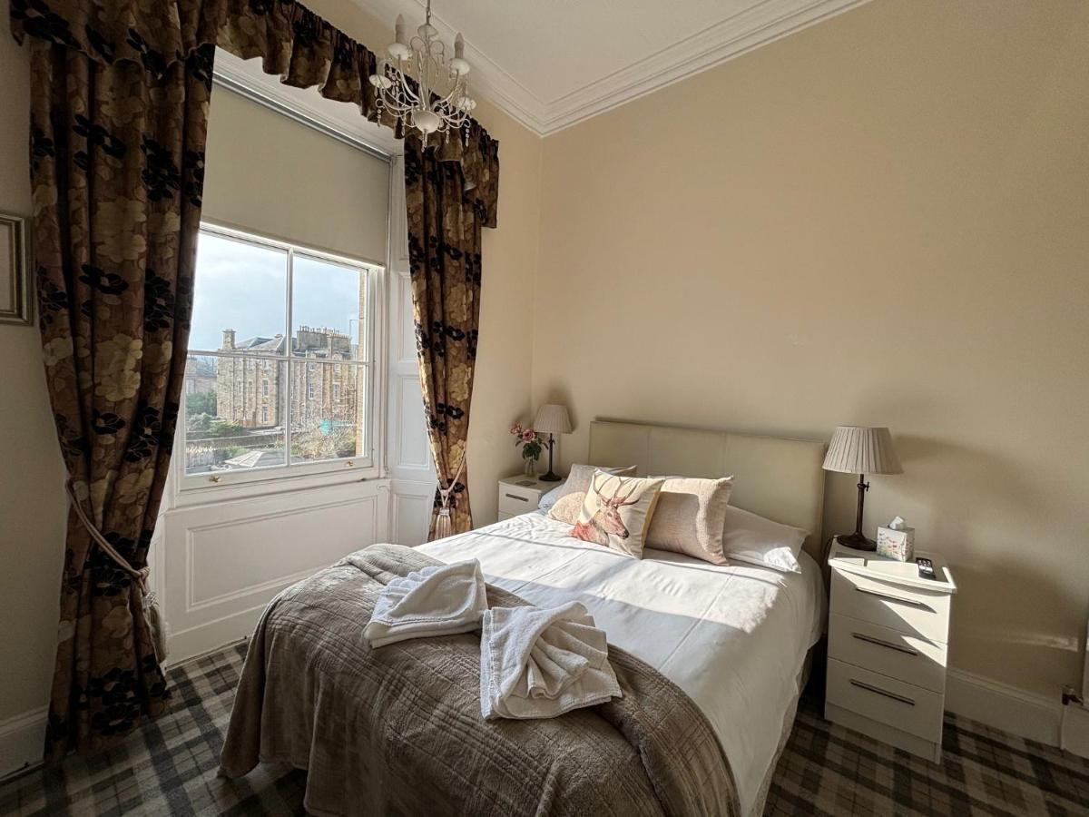Sonas Gasthuis Edinburgh