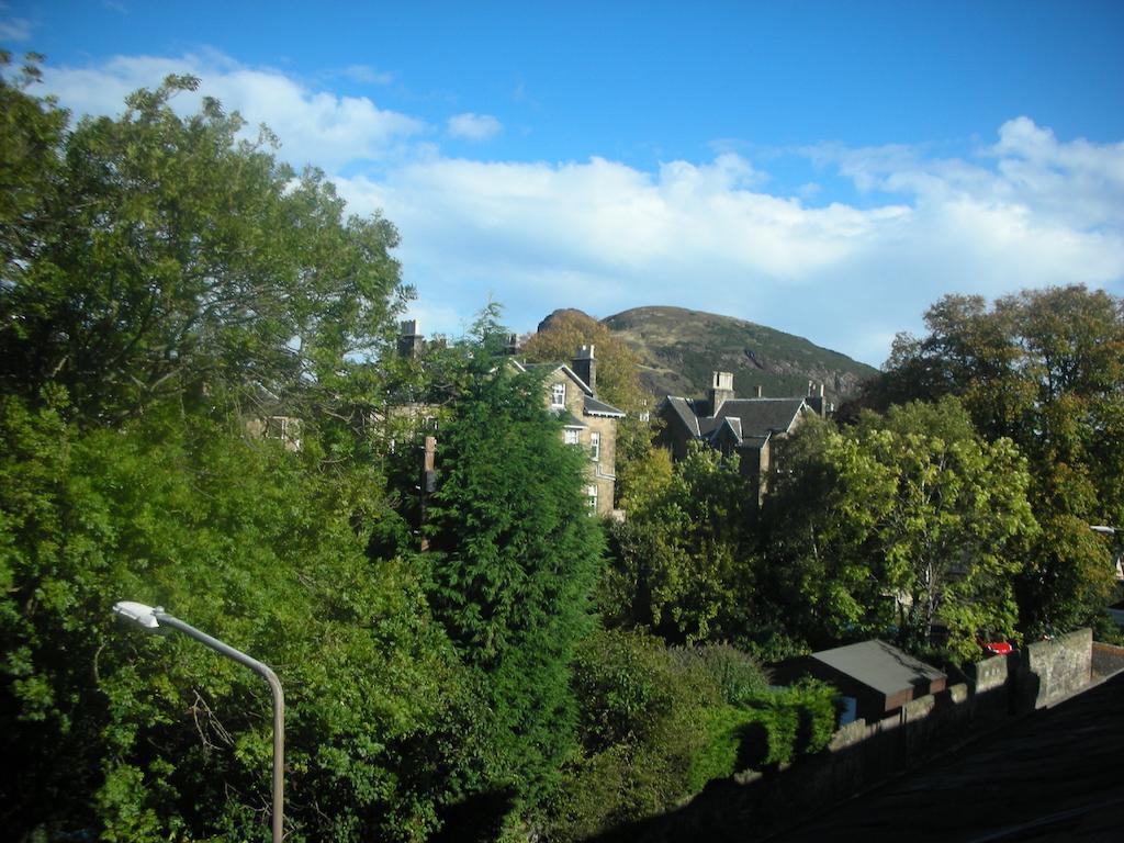Sonas Gasthuis Edinburgh